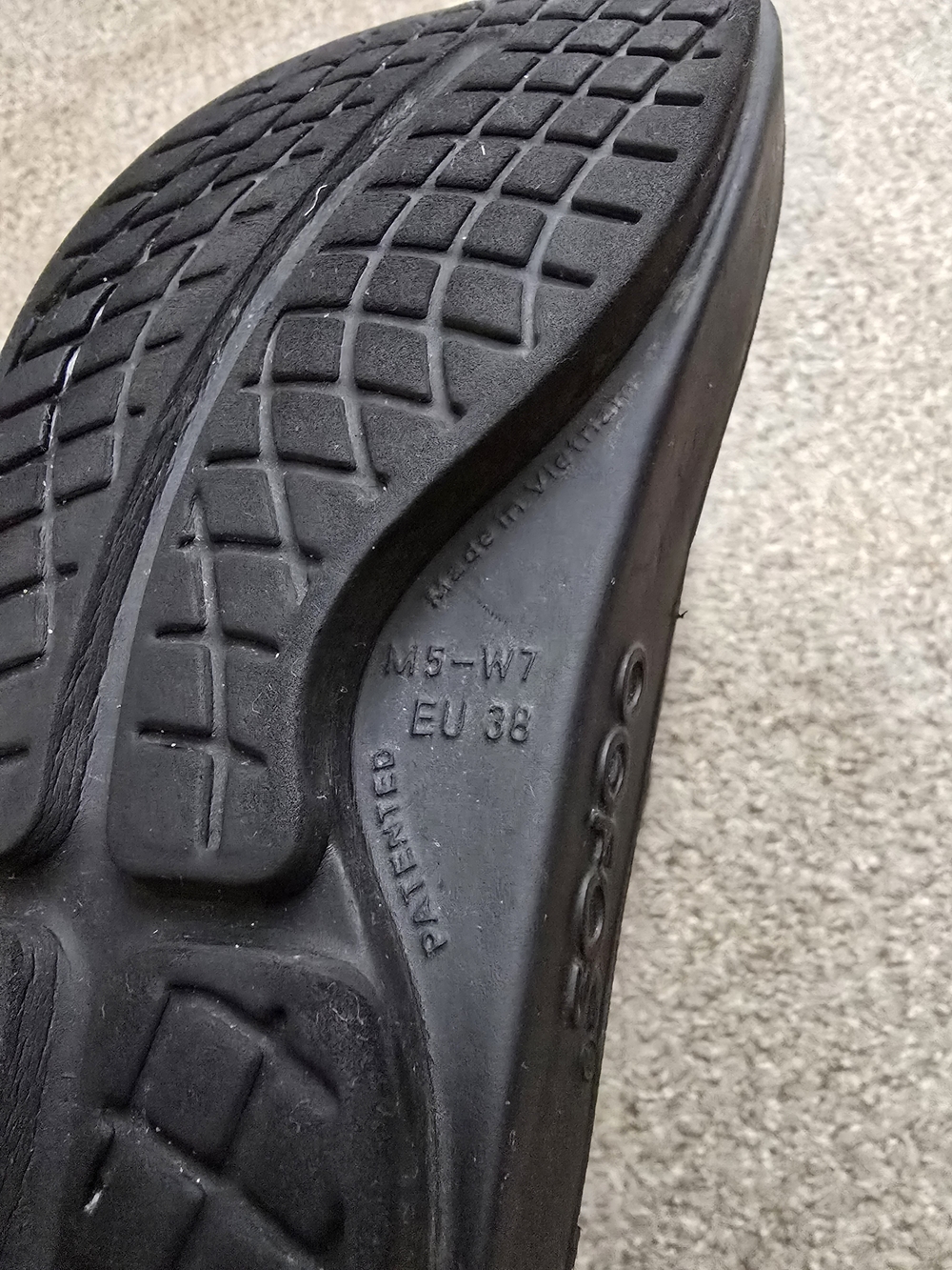 OOFOS Black Recovery Slide Sandals Size 7 - Picture 5 of 6